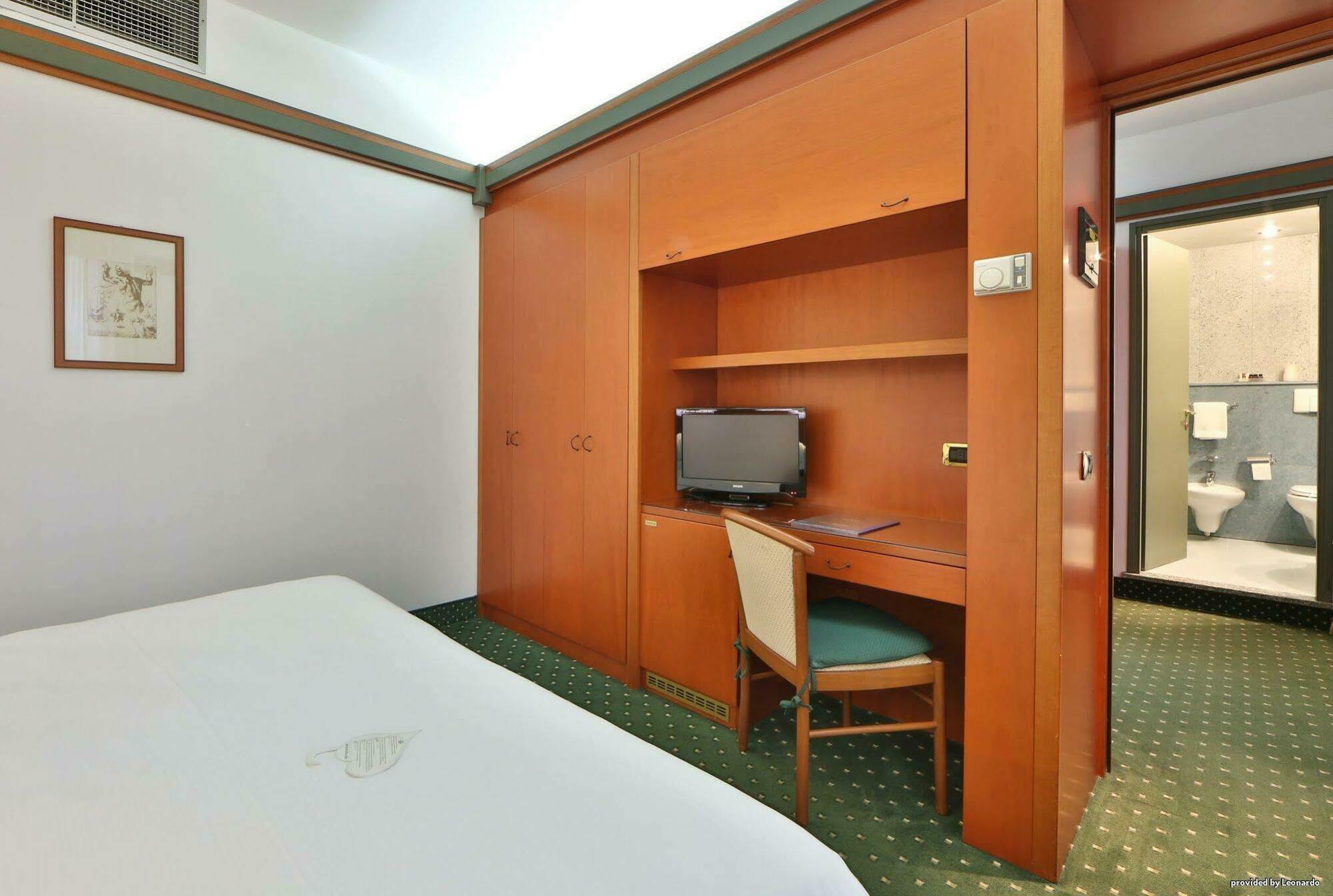 Jet Hotel, Sure Hotel Collection By Best Western Gallarate Exterior foto